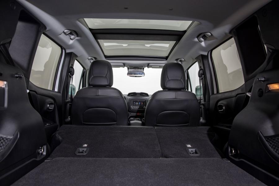 Багажник Jeep Renegade Limited (BU) 2016 года  (CN) (фото 30 из 30)